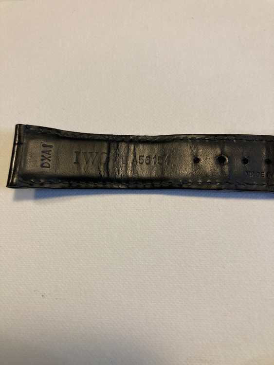 IWC ポルトギーゼ IW37144（高級時計）の商品画像 - 査定依頼日：2026年2月1日 - 最高査定価格：560,000円