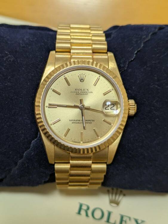ロレックス デイトジャスト 6827（高級時計）の商品画像 - 査定依頼日：2025年12月28日 - 最高査定価格：2,100,000円
