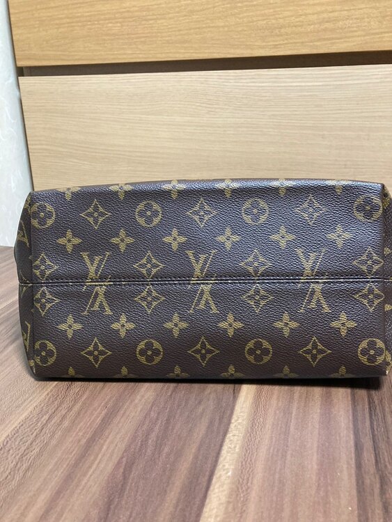 ルイヴィトン モノグラム （ブランドバッグ）の商品画像 - 査定依頼日：2025年5月25日 - 最高査定価格：180,000円