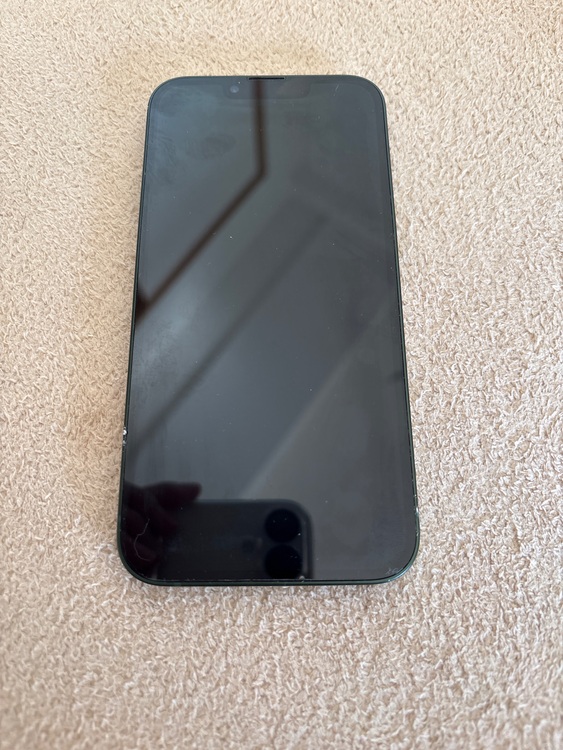 iPhone13（スマホ）の商品画像 - 査定依頼日：2025年11月7日 - 最高査定価格：48,000円