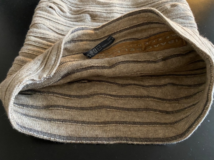 Isaac Sellam Experence スヌード（古着・ファッション）の商品画像 - 査定依頼日：2026年2月22日 - 最高査定価格：100,000円