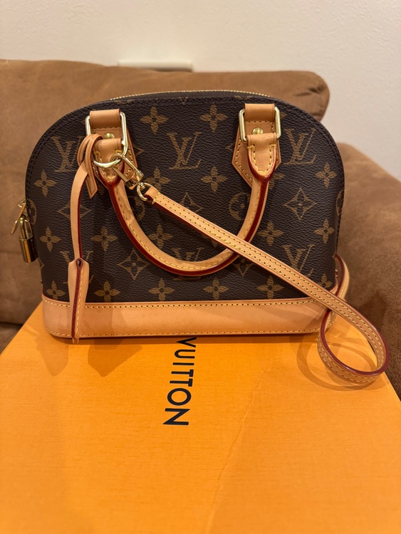 ルイヴィトン アルマ （ブランドバッグ）の商品画像 - 査定依頼日：2025年7月23日 - 最高査定価格：180,000円