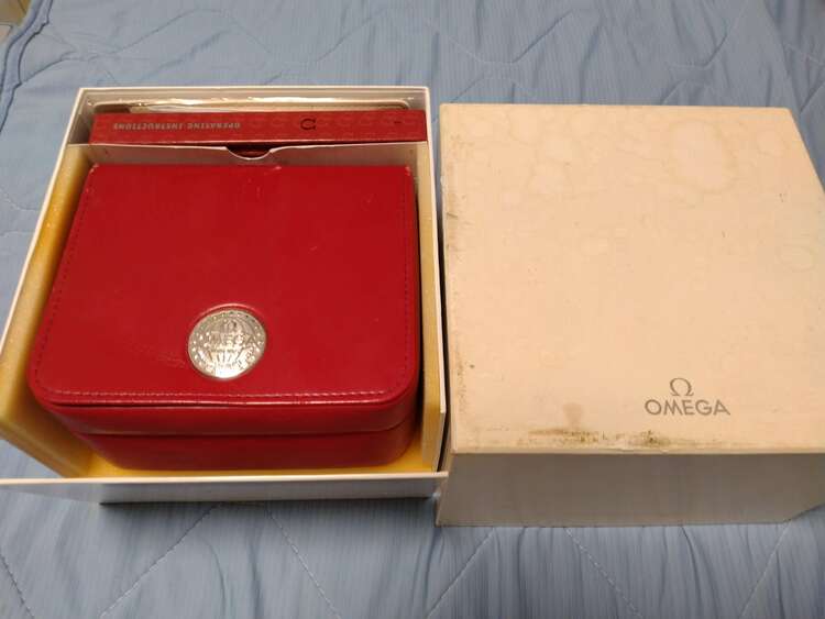 オメガシーマスター300（高級時計）の商品画像 - 査定依頼日：2025年5月30日 - 最高査定価格：320,000円