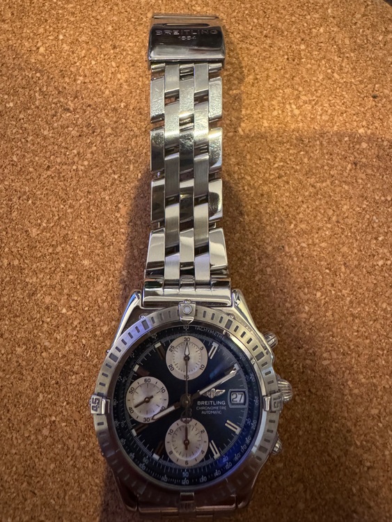 ブライトリング クロノマット 東（高級時計）の商品画像 - 査定依頼日：2025年8月2日 - 最高査定価格：330,000円