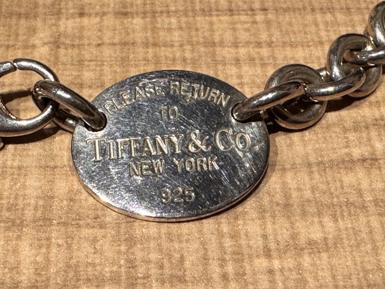 ティファニー リターン トゥ ティファニー オーバルタグ チェーン ネックレス （金・貴金属）の商品画像 - 査定依頼日：2026年2月1日 - 最高査定価格：20,000円