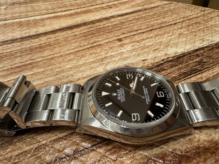 ロレックス エクスプローラー 14270（高級時計）の商品画像 - 査定依頼日：2025年4月9日 - 最高査定価格：690,000円