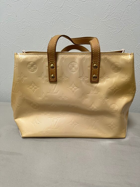 ヴェルニ　マシュマロピンク（ブランドバッグ）の商品画像 - 査定依頼日：2025年4月29日 - 最高査定価格：9,000円