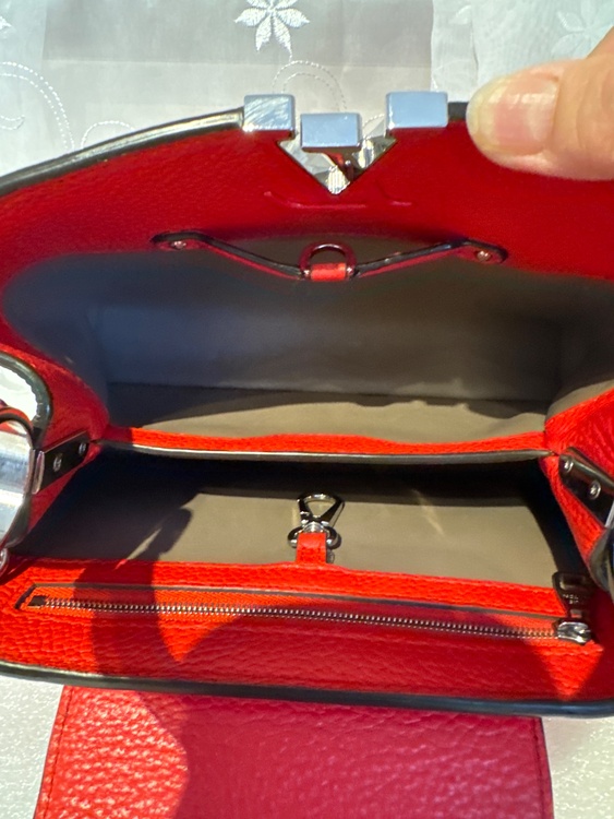 カプシーヌBB 2wayハンドバッグ（ブランドバッグ）の商品画像 - 査定依頼日：2026年4月14日 - 最高査定価格：240,000円