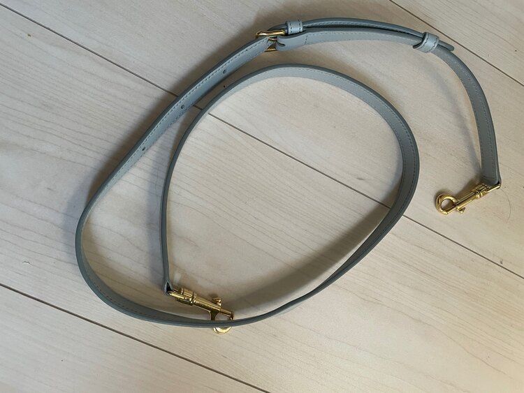 セリーヌ  （ブランドバッグ）の商品画像 - 査定依頼日：2025年2月22日 - 最高査定価格：160,000円