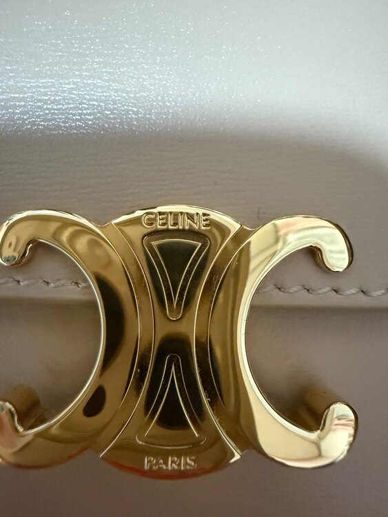 セリーヌ  （ブランドバッグ）の商品画像 - 査定依頼日：2025年5月28日 - 最高査定価格：35,000円