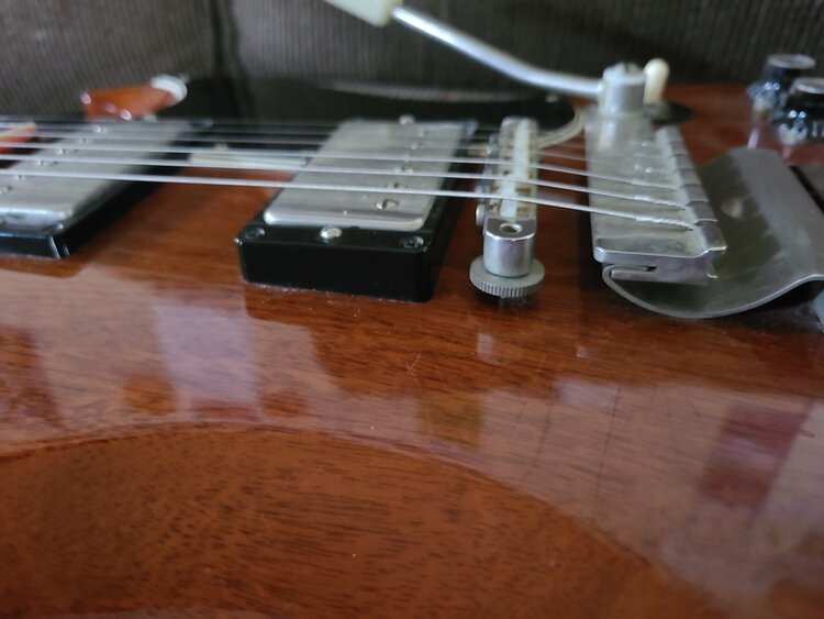 GIBSON CUSTOM SHOP SG VOS（ピアノ・楽器・PA機材）の商品画像 - 査定依頼日：2026年7月5日 - 最高査定価格：300,000円