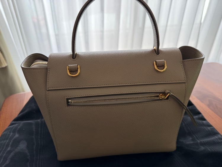 ベルトバッグ　マイクロ（ブランドバッグ）の商品画像 - 査定依頼日：2026年3月15日 - 最高査定価格：125,000円