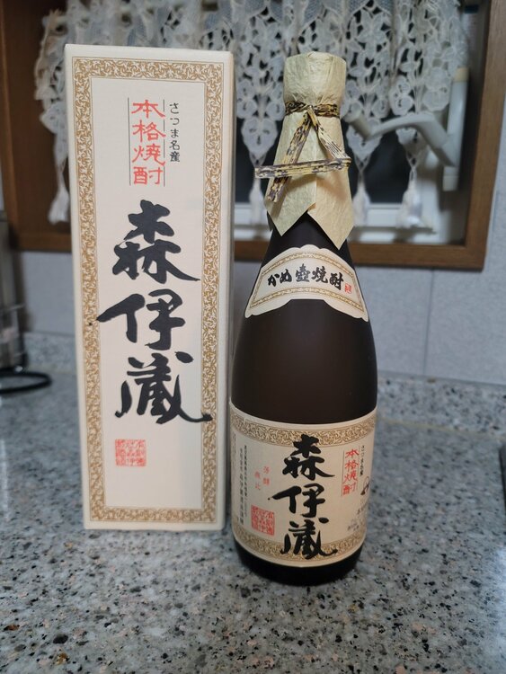 森伊蔵（お酒）の商品画像 - 査定依頼日：2026年4月14日 - 最高査定価格：27,300円