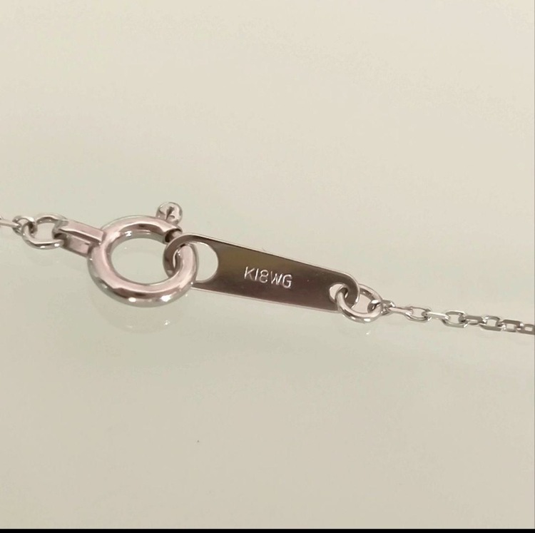 ヴァンドーム青山　K18　限定　クリスティーヌ　ダイヤモンド　ラブル　ネックレス（金・貴金属）の商品画像 - 査定依頼日：2026年5月31日 - 最高査定価格：60,000円