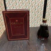 Carafe Baccarat（お酒）の商品画像 - 査定依頼日：2024年11月30日 - 最高査定価格：64,100円