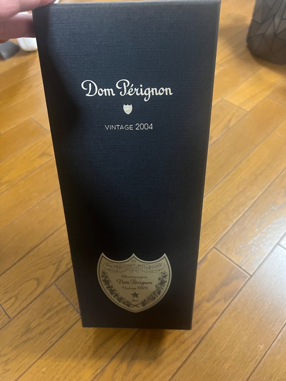 シャンパン ドン・ペリニヨン （お酒）の商品画像 - 査定依頼日：2025年7月23日 - 最高査定価格：19,500円