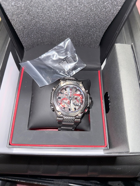 G-SHOCK その他 MTG-B200（高級時計）の商品画像 - 査定依頼日：2025年6月15日 - 最高査定価格：35,000円