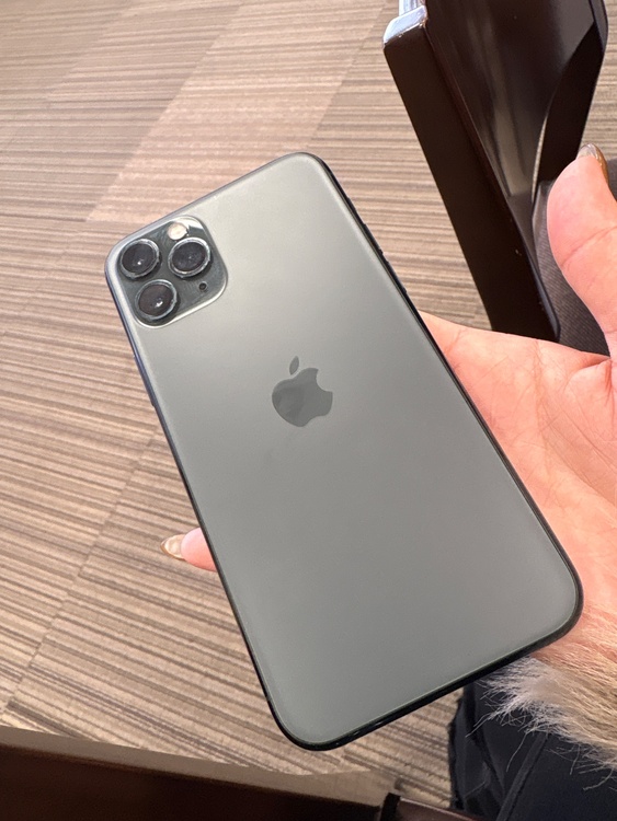 iPhone11 Pro 256GB Softbank（スマホ）の商品画像 - 査定依頼日：2026年2月7日 - 最高査定価格：21,000円