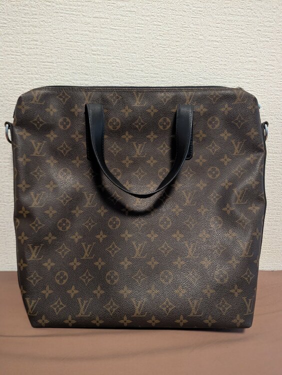 キタン 2wayバッグ M40388（ブランドバッグ）の商品画像 - 査定依頼日：2026年3月7日 - 最高査定価格：90,000円