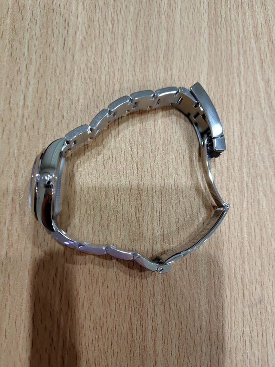 ロレックス パーペチュアル （高級時計）の商品画像 - 査定依頼日：2025年7月16日 - 最高査定価格：1,900,000円