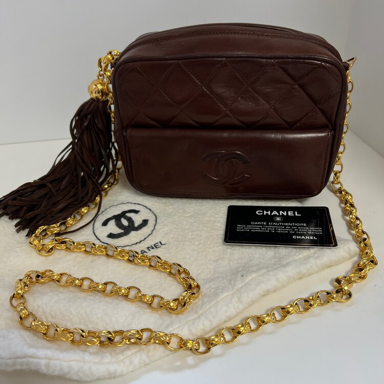 美品　シャネル　マトラッセ　ブラウン（ブランドバッグ）の商品画像 - 査定依頼日：2025年2月17日 - 最高査定価格：250,000円