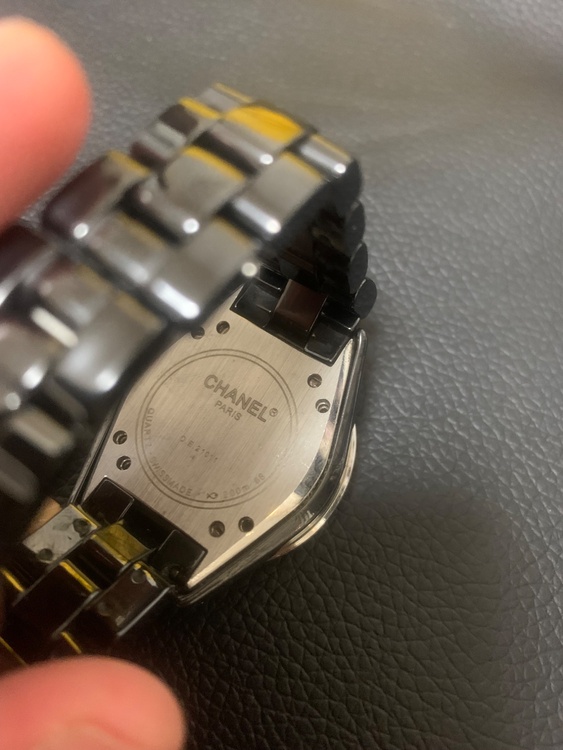 シャネル J12 （高級時計）の商品画像 - 査定依頼日：2026年1月8日 - 最高査定価格：2,500,000円