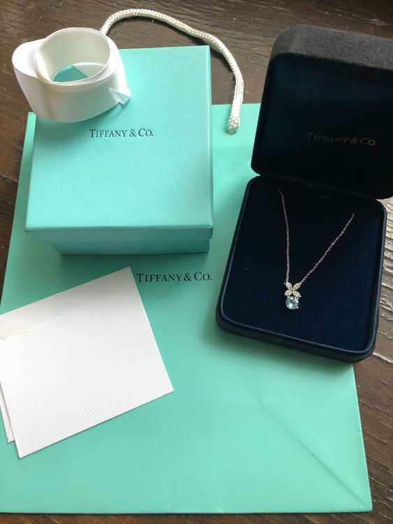 ティファニー　ヴィクトリア　ダイヤモンドxアクアマリン　プラチナ（宝石）の商品画像 - 査定依頼日：2023年4月22日 - 最高査定価格：350,000円