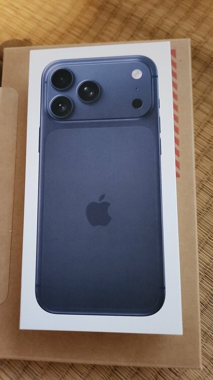 iPhone iPhone 17 Pro Max 256GB SIMフリー（スマホ）の商品画像 - 査定依頼日：2026年6月5日 - 最高査定価格：195,000円