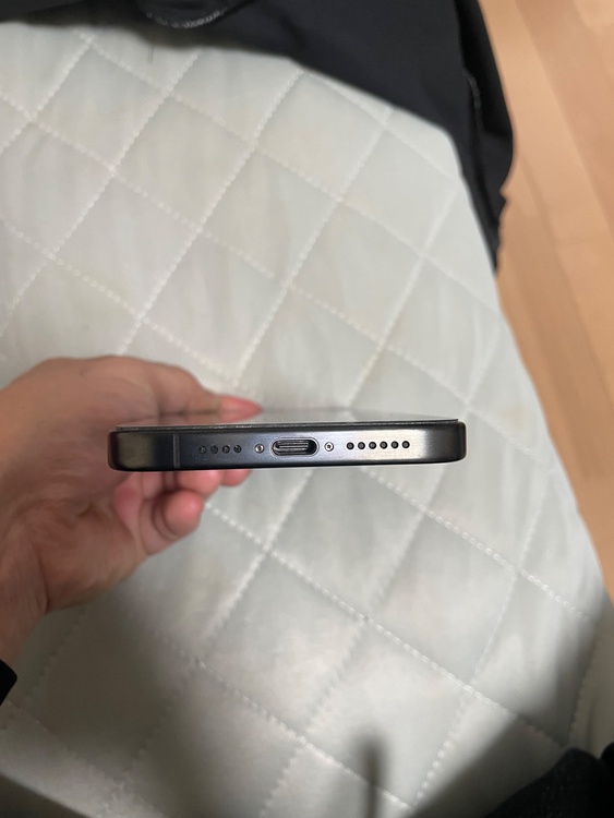 iPhone iPhone 15 Pro Max 512GB SIMフリー（スマホ）の商品画像 - 査定依頼日：2026年7月7日 - 最高査定価格：120,000円