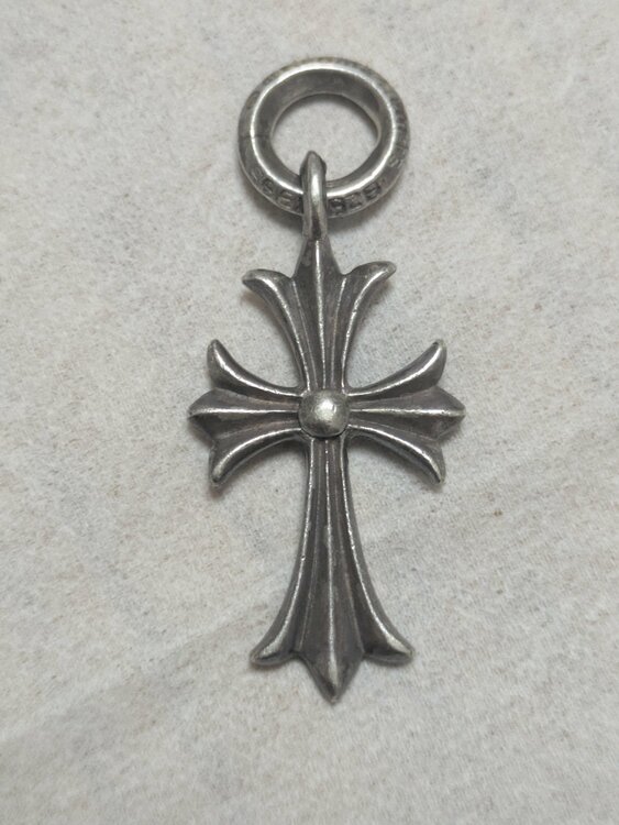 タイニーCHクロスチャーム（古着・ファッション）の商品画像 - 査定依頼日：2025年12月29日 - 最高査定価格：12,000円