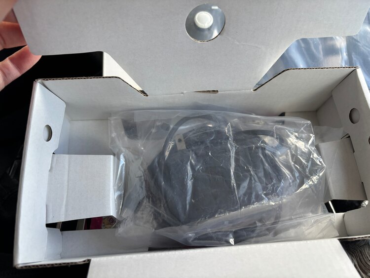 Switch Lite（ゲーム機本体・ゲームソフト）の商品画像 - 査定依頼日：2025年5月16日 - 最高査定価格：6,500円