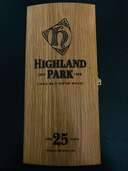 ハイランドパーク25年（お酒）の商品画像 - 査定依頼日：2024年2月21日 - 最高査定価格：452,000円