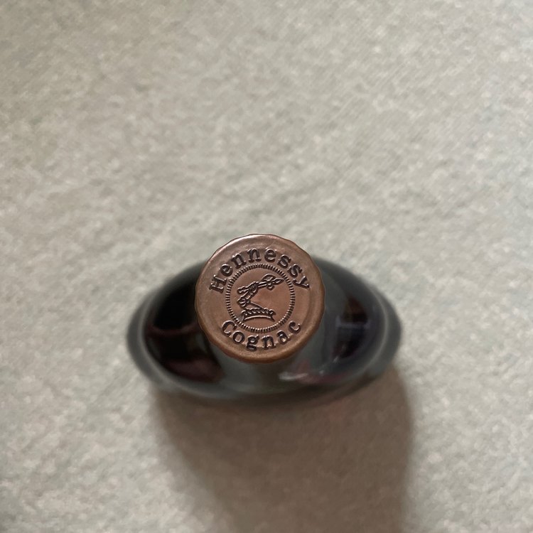 ジャズヘネシーXO  金キャップ　グリーンボトル　（お酒）の商品画像 - 査定依頼日：2023年7月12日 - 最高査定価格：23,000円