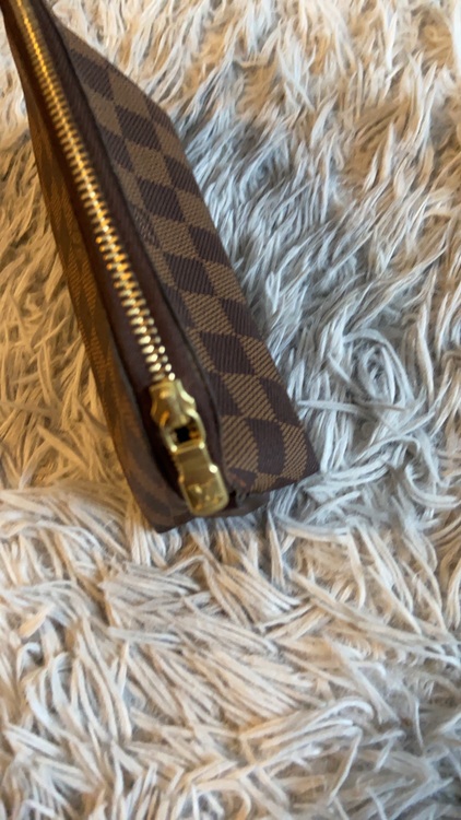 ルイヴィトン ダミエ （ブランドバッグ）の商品画像 - 査定依頼日：2025年10月5日 - 最高査定価格：45,000円