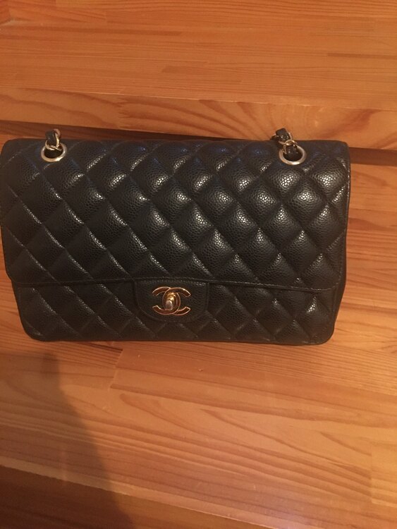 A01112Y01498（ブランドバッグ）の商品画像 - 査定依頼日：2025年3月26日 - 最高査定価格：900,000円