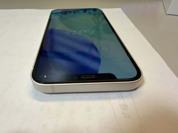 iPhone 12 64GB SIMフリー（スマホ）の商品画像 - 査定依頼日：2026年3月10日 - 最高査定価格：24,000円