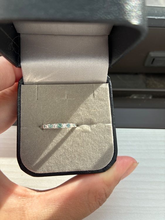 リング（宝石）の商品画像 - 査定依頼日：2025年9月12日 - 最高査定価格：100,000円