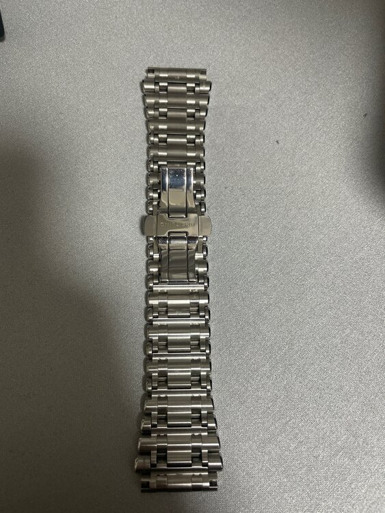 ブライトリング クロノマット B01 44  AB0136251B2S（高級時計）の商品画像 - 査定依頼日：2025年4月27日 - 最高査定価格：750,000円