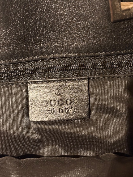 GUCCI ショルダーバック（ブランドバッグ）の商品画像 - 査定依頼日：2026年8月14日 - 最高査定価格：40,000円