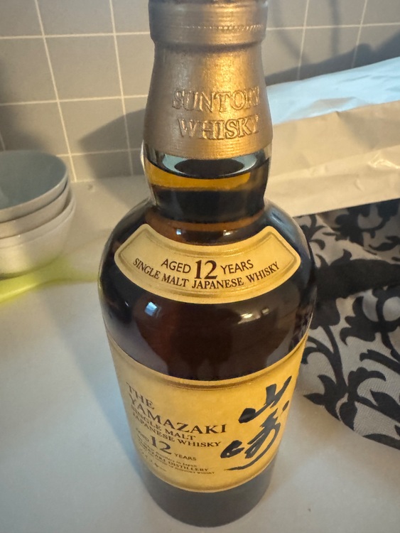 山崎１２年（お酒）の商品画像 - 査定依頼日：2025年7月22日 - 最高査定価格：18,600円