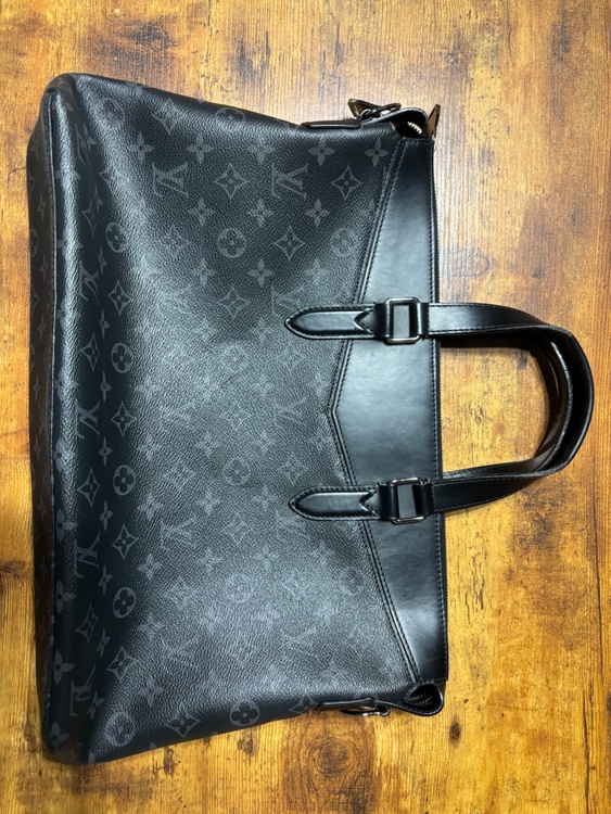 LOUIS VUITTON モノグラム M40566 プローラー ハンドバッグ（ブランドバッグ）の商品画像 - 査定依頼日：2026年7月31日 - 最高査定価格：150,000円