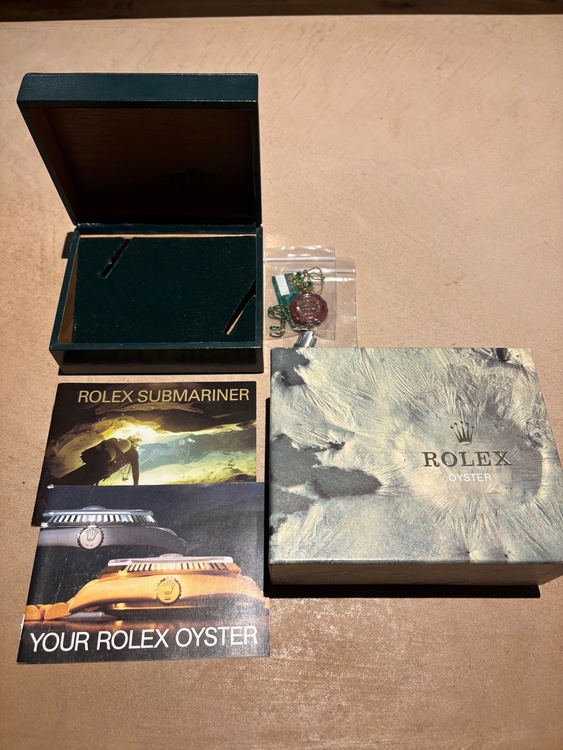 16800（高級時計）の商品画像 - 査定依頼日：2025年12月7日 - 最高査定価格：1,350,000円