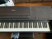 Digital Piano YDPー101（ピアノ・楽器・PA機材）の商品画像 - 査定依頼日：2026年3月23日 - 最高査定価格：5,000円