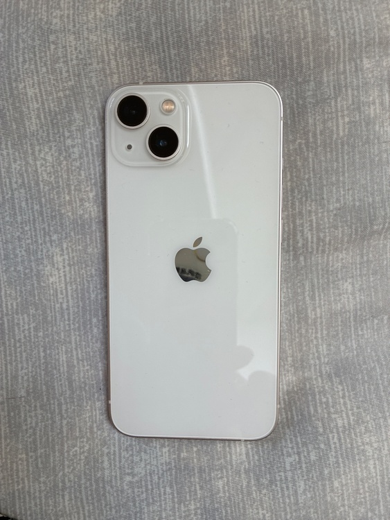 iPhone iPhone 13 128GB docomo（スマホ）の商品画像 - 査定依頼日：2026年8月3日 - 最高査定価格：35,500円