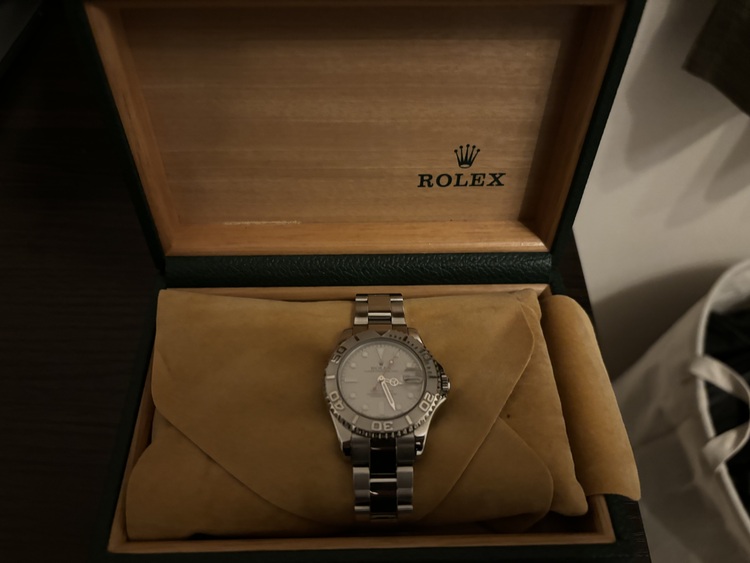 ロレックス ヨットマスター 16862（高級時計）の商品画像 - 査定依頼日：2024年12月16日 - 最高査定価格：920,000円