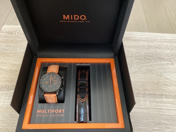その他 その他 ミドー　マルチフォート　く（高級時計）の商品画像 - 査定依頼日：2026年1月4日 - 最高査定価格：100,000円