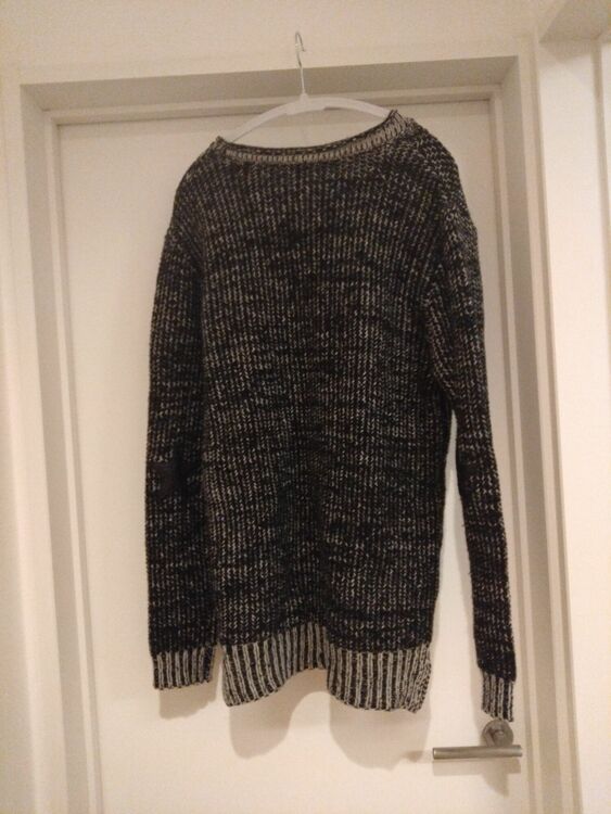 カシミアセーター（古着・ファッション）の商品画像 - 査定依頼日：2025年9月30日 - 最高査定価格：100,000円