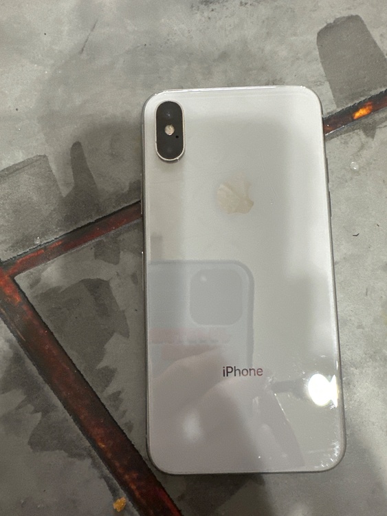 iPhone iPhoneX 256GB SIMフリー（スマホ）の商品画像 - 査定依頼日：2026年6月18日 - 最高査定価格：12,000円
