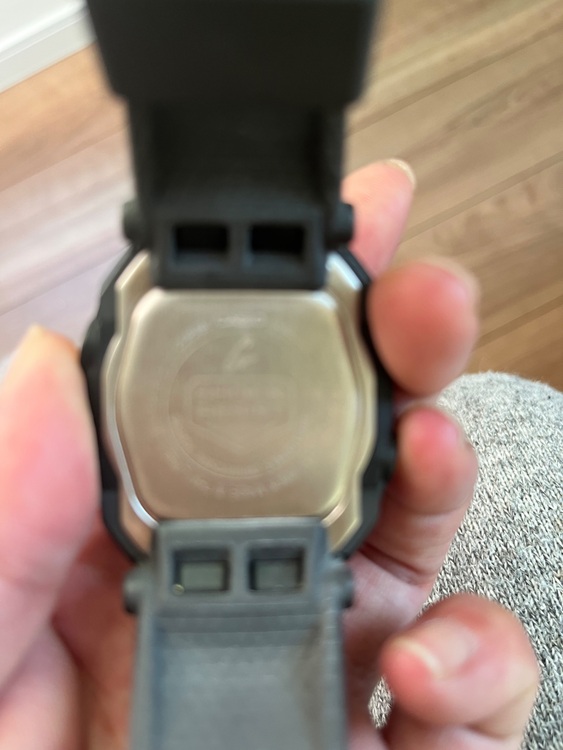 G8000B（高級時計）の商品画像 - 査定依頼日：2025年11月16日 - 最高査定価格：3,000円