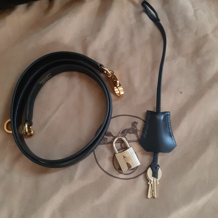 エルメス ケリー （ブランドバッグ）の商品画像 - 査定依頼日：2025年7月15日 - 最高査定価格：1,800,000円